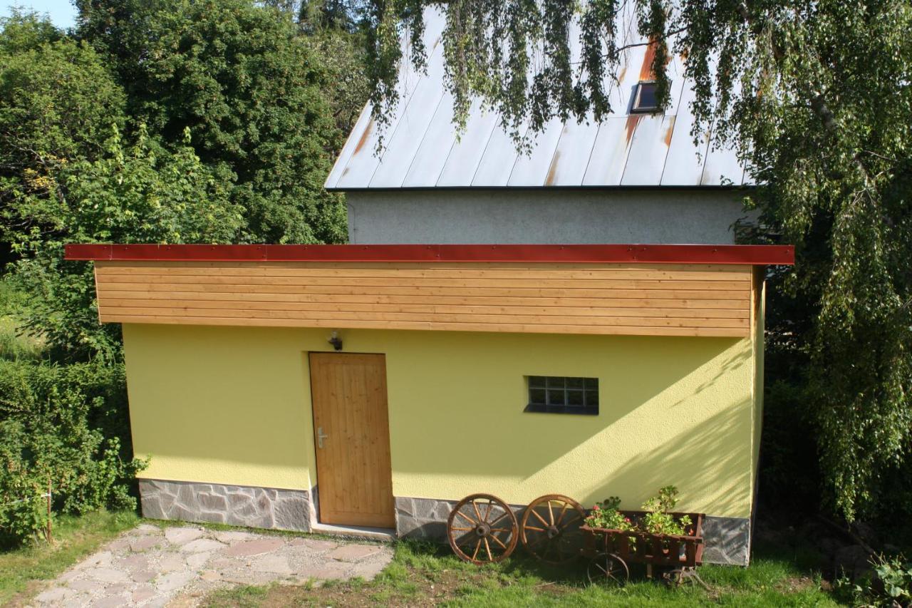 Penzion U Zpěváků Nove Hute Exterior foto