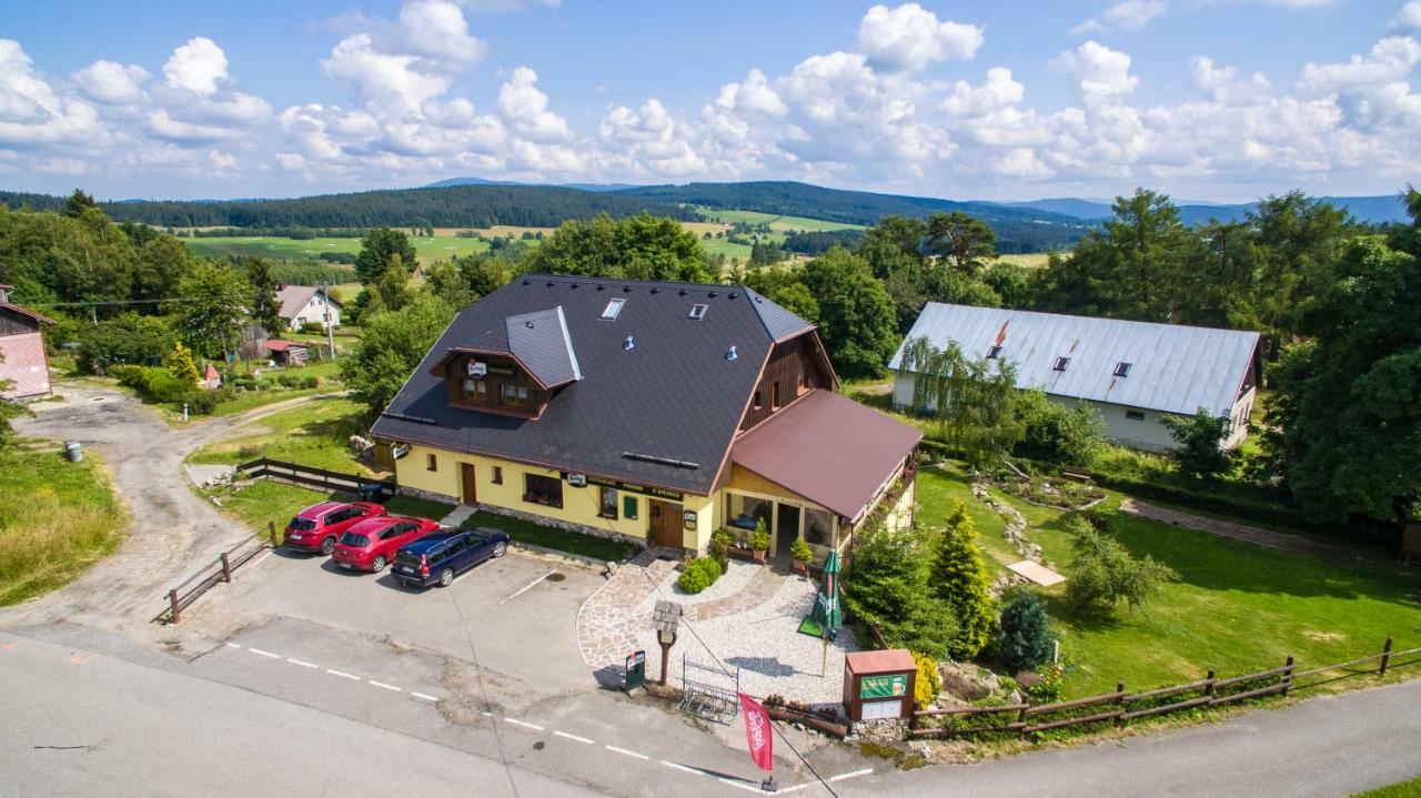 Penzion U Zpěváků Nove Hute Exterior foto